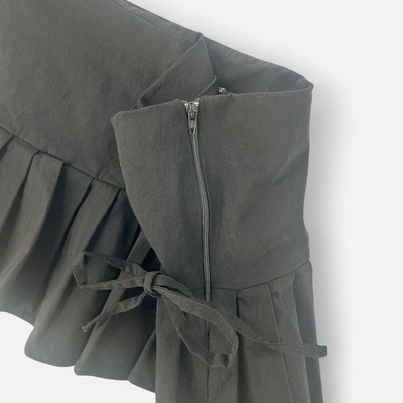 Y2K Styled Whimsigoth Black Pleated Mini Skort - Picture 2 of 7